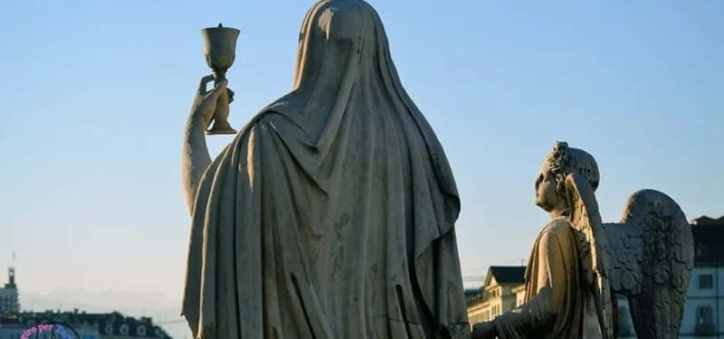 Between Templars and Freemasons - A Journey Between Mystery and Superstition - Good To Know