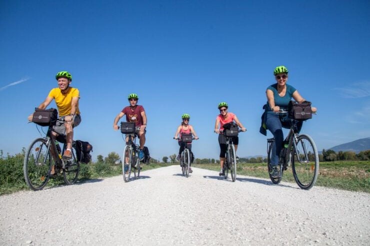 Bevagna E-Bike & Wine Tour L Small Group Tour - Tour Details