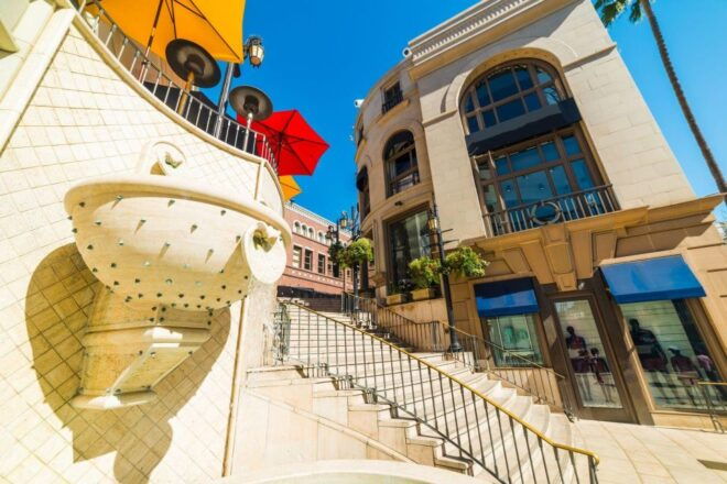 Beverly Hills Walking In-App Audio Tour - Meeting Point Details