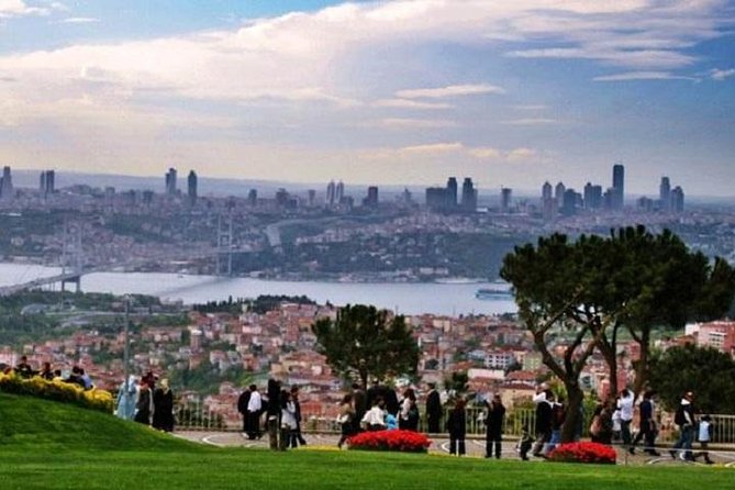 Beylerbeyi Palace & Camlica Hill Half Day Afternoon Tour - Camlica Hill Experience