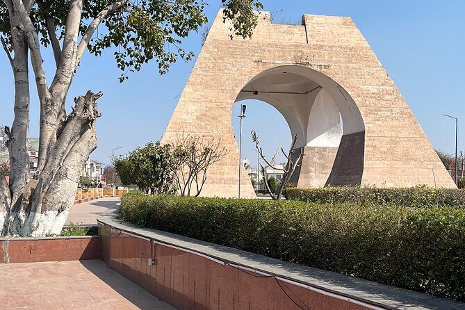 Beyond Borders Wagah Beeting The Retreat Ceremony Tour - Who Will Love This Tour?