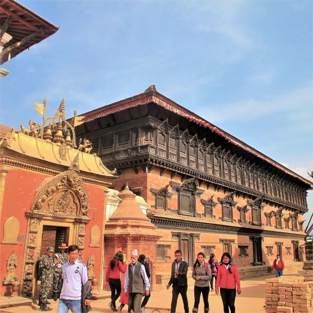 Beyond Kathmandu: Discovering Bhaktapurs Hidden Gems - Key Points