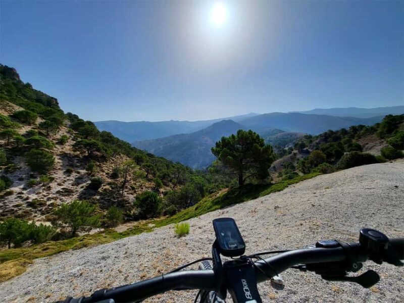 Beyond Los Cahorros: Adventure Through the Hidden Sierra - Who Is This Tour Best For?