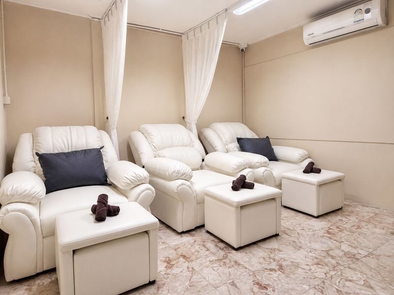 Beyond Massage at Thong Lor 11 in Bangkok - Oil, foot, and targeted treatments