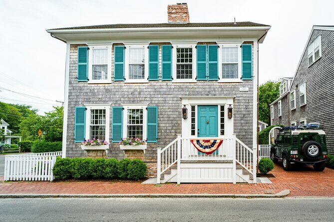 Beyond the Cobblestones Self Guided Walking Tour of Nantucket - FAQ