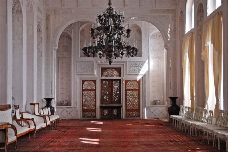 Beyond the Walls: Countryside Tour with Transport and Lunch - Who Will Love This Experience?