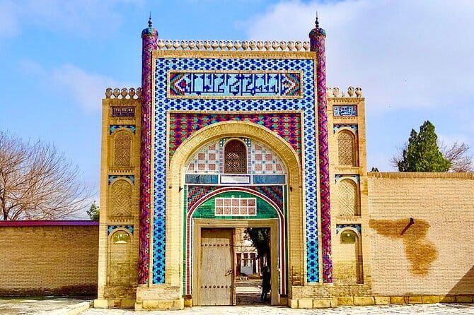 Beyond the Walls: Countryside Tour with Transport and Lunch - Practical Aspects of the Tour