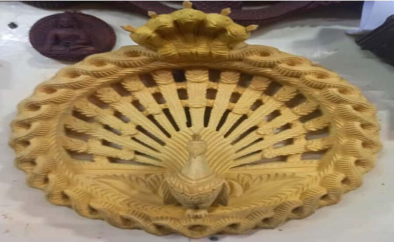 Bhaktapur: Wood Carving Workshop & Lunch Tour - Practical Details and Tips