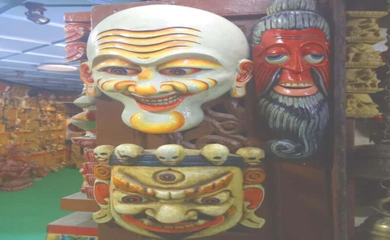 Bhaktapur: Wood Carving Workshop & Lunch Tour - Who Will Love This Tour?