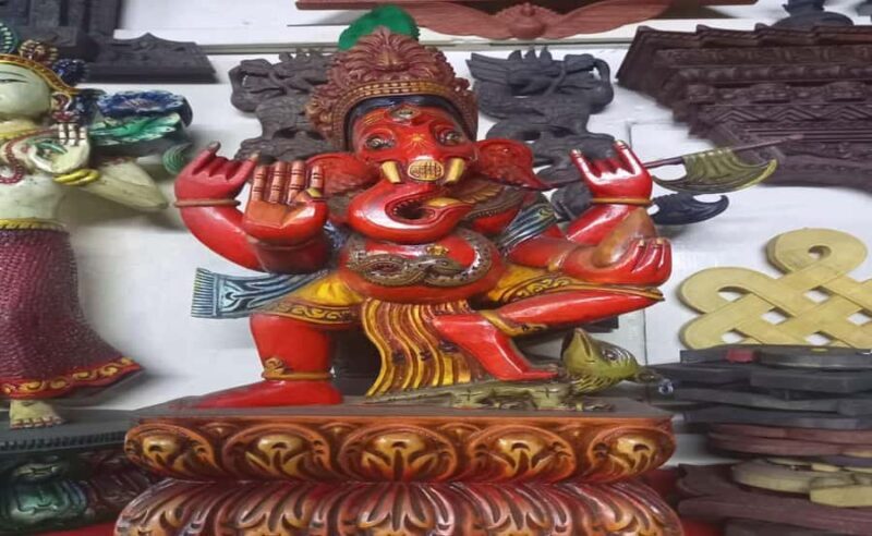 Bhaktapur: Wood Carving Workshop & Lunch Tour - Good To Know