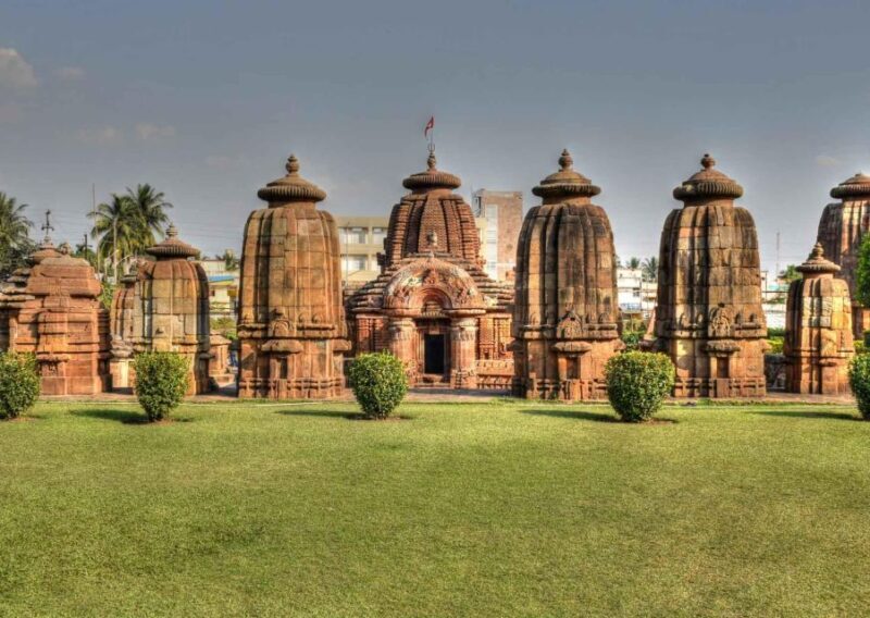 Bhubaneswar: 2 Hours Guided Heritage & Cultural Walking Tour - Exploring Bhubaneswar in Just 2 Hours: A Guided Heritage & Cultural Walk