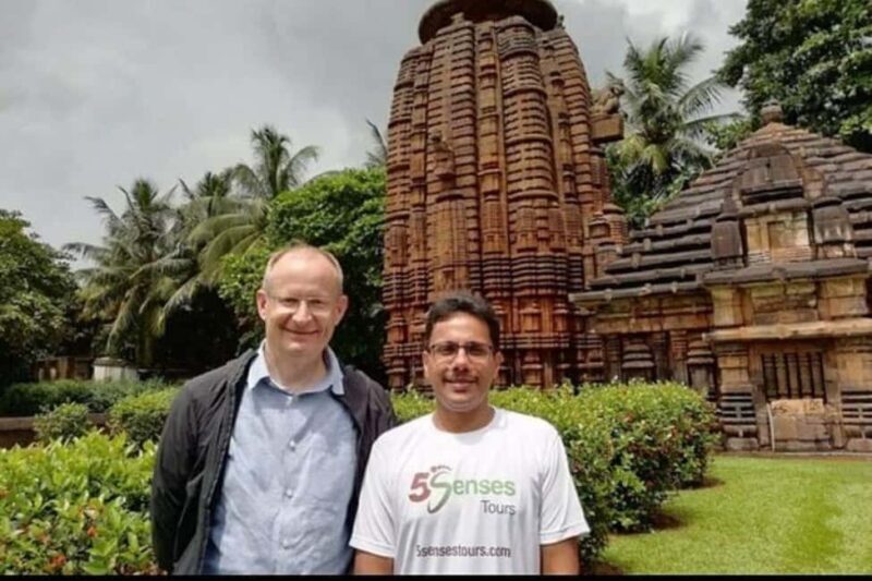 Bhubaneswar: Konark and Bhubaneswar Private Day Trip - Exploring Khandagiri and Udayagiri Caves