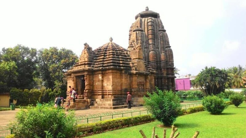 Bhubaneswar: Temples and Puri Private Day Tour - Good To Know