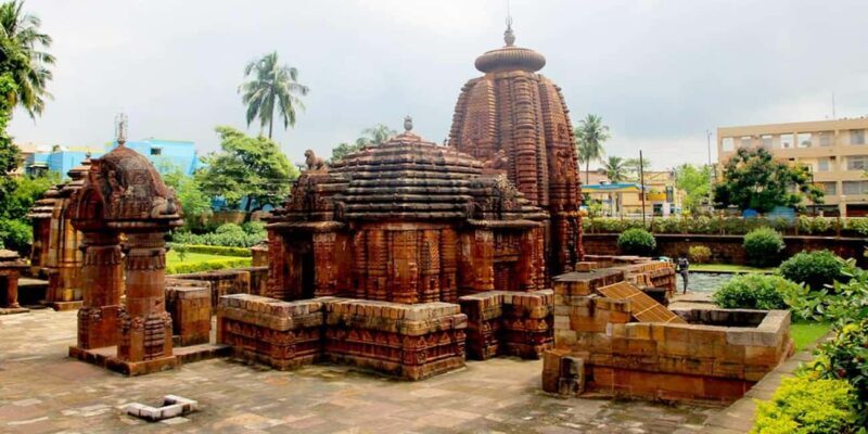 Bhubaneswar: Temples and Puri Private Day Tour - An Overview of the Tour Experience