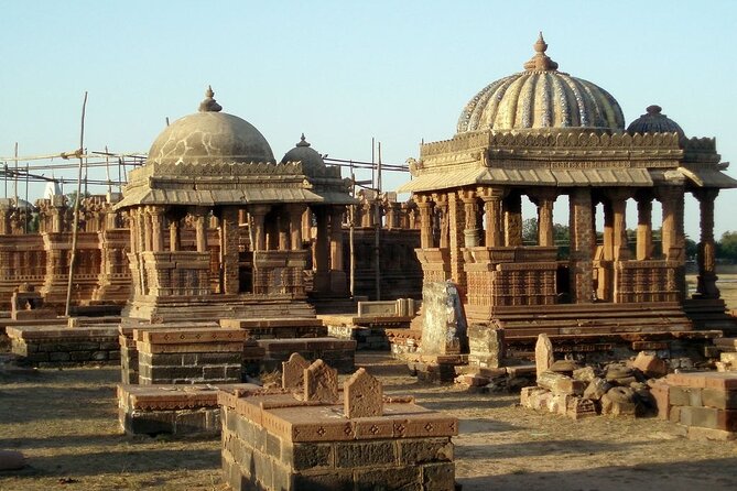 Bhuj, Rann of Kutch & Mandvi Beach: The Art, Craft & Nature Tour - Beach Relaxation & Leisure