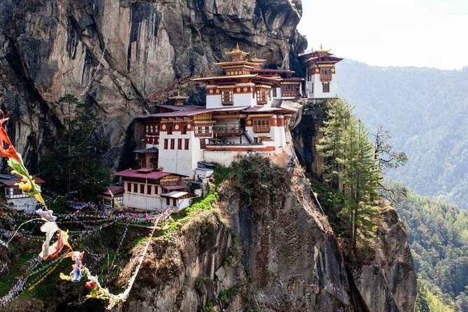 Bhutan Tour 2 Nights 3 Days - Transportation Details