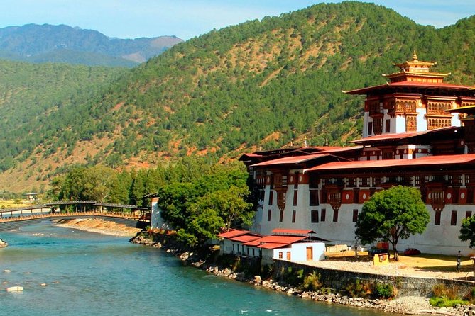 Bhutan Tour- 5 DAYS 4 NIGHTS - Inclusions and Services Provided
