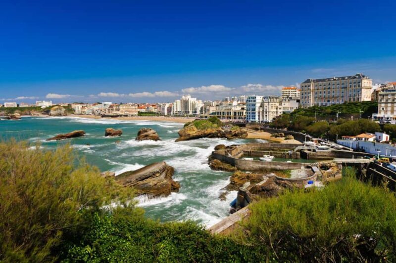 Biarritz: Express Walk with a Local in 60 minutes - Practical Details  