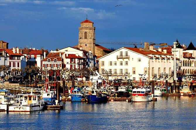 Biarritz & French Basque Coast Private Tour From San Sebastian - Commentary and Guided Information
