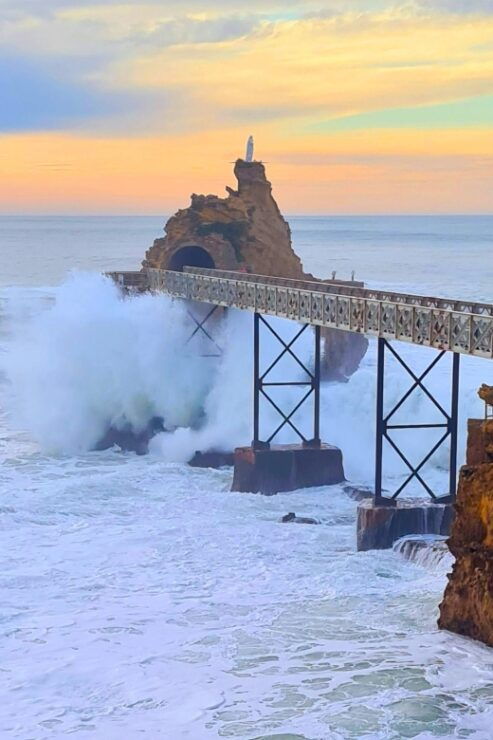 Biarritz Guided Walking & Gourmet Tour - Experience & Itinerary