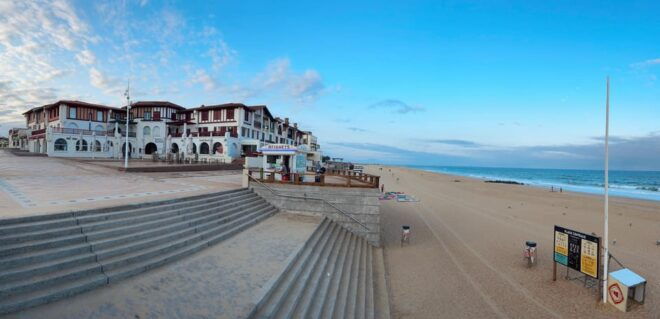 Biarritz: Optimized Transfer To/From Bordeaux - Suggested Scenic Stops