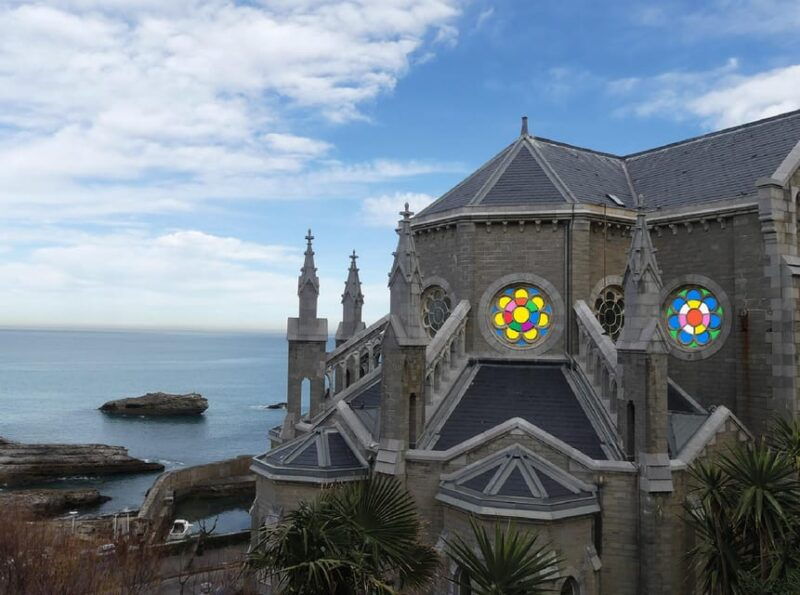 Biarritz: Outdoor Escape Game - Spies, Surf & Sun - Uncovering Biarritzs Secrets