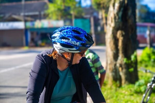 Bicycle Adventure: Ella to Wellawaya With 2 Waterfalls Tour - Local Interaction Opportunities