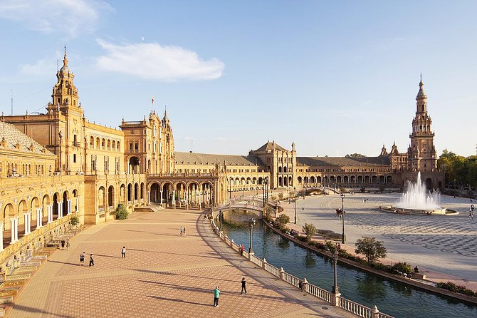 Bicycle Tour With Guide of the Monumental Area of Seville - Cancellation Policy and Refunds