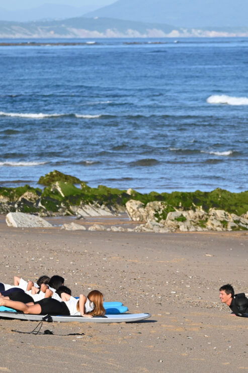 Bidart: Enjoy Surfing With Experienced and Friendly Teachers - Lesson Details