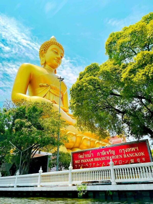 Big Buddha (Wat Paknam) and Canal Longtail Boat Sightseeing Tour - A compact morning, with a useful finish