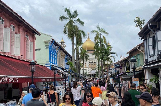 Big Bus Van Singapore City Tour 4 Hours ( Max 8 people) - FAQ