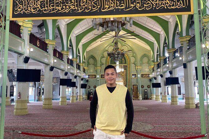 Big Bus Van Singapore City Tour 4 Hours ( Max 8 people) - The Sum Up