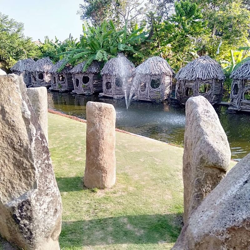 Big Garden Corner in Bali - A garden built around big photo stops