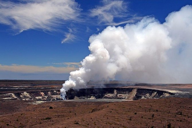 Big Island Active Volcanoes, Waterfalls & Coffee - Majestic Waterfalls