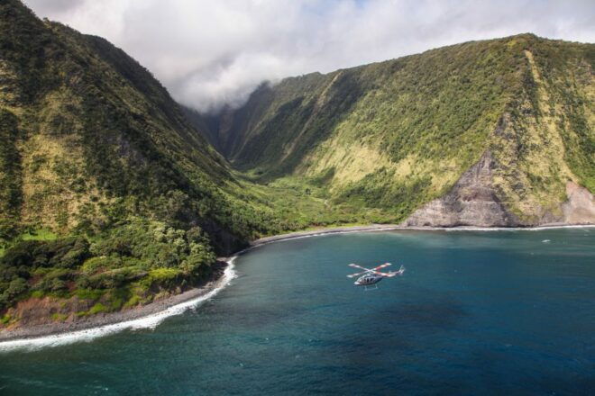 Big Island: Circle Island Helicopter Tour From Kona - Inclusions