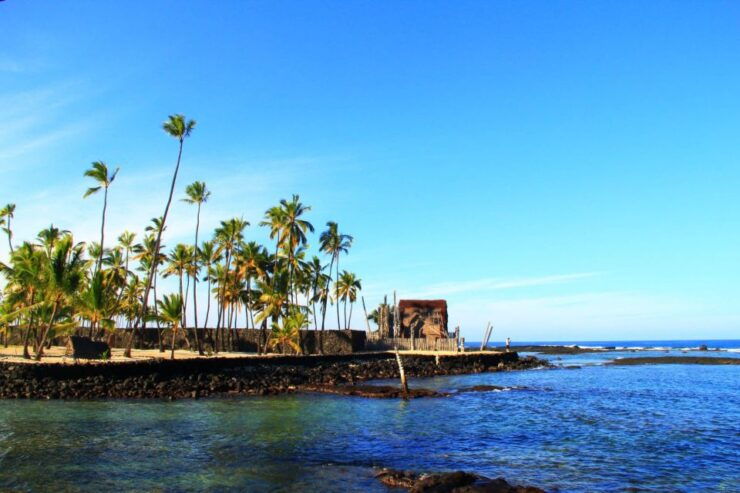Big Island: Coffee, Active Volcanoes, and Waterfalls Tour - Tour Highlights