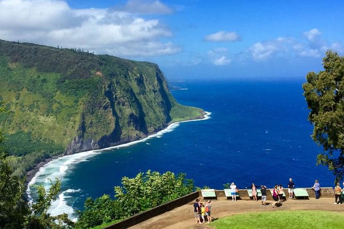 Big Island in a Day: Volcanoes Waterfalls Sightseeing and History - Exploring Hawaii Volcanoes National Park