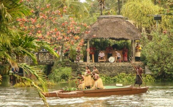 Big Island: Polynesian Cultural Center & Pearl Harbor Tour - Historical Site of the Pearl Harbor Attack