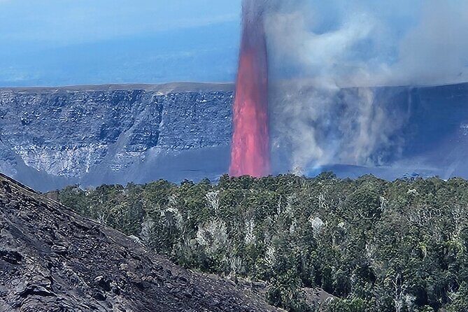 Big Island Waterfalls, Blacksand Beaches, Lava Tubes & Volcanoes - The Practical Details