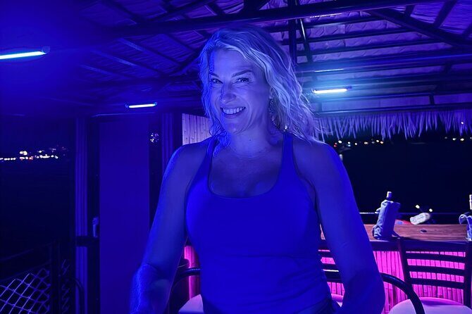 Big Kahuna Sunset Dolphin Cruise Experience - Who Is This Tour Best For?