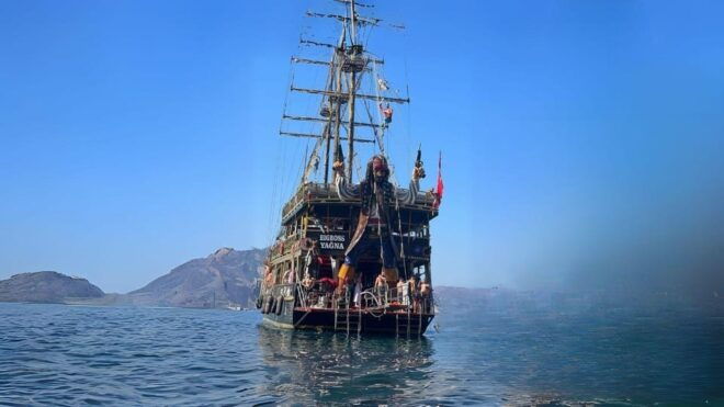 Bigboss Pirate Boat - Booking Process