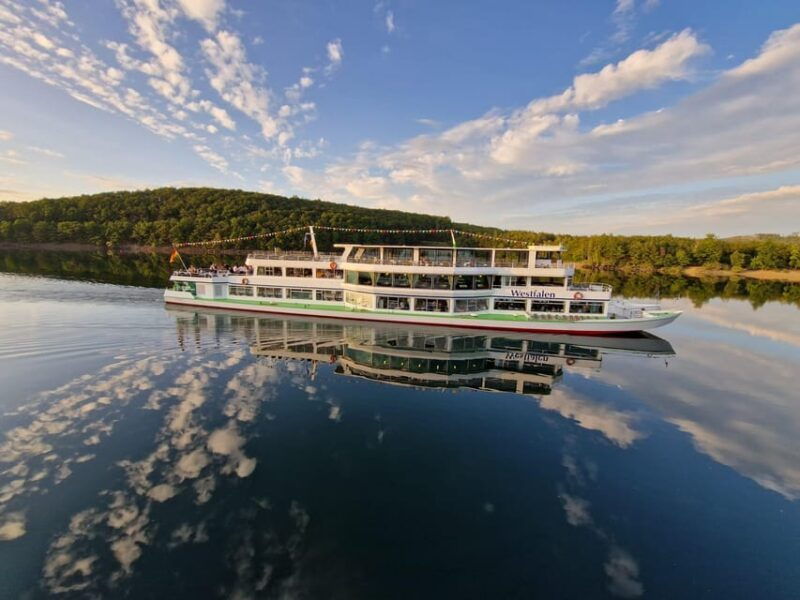 Biggesee: 80s & 90s Lake Boat Party - Authentic Experiences from Reviewers
