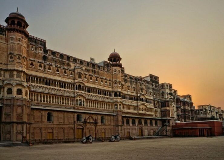 Bikaner Full Day Sightseeing With Junagarh Fort & Temples - Bikaners Impressive Architecture