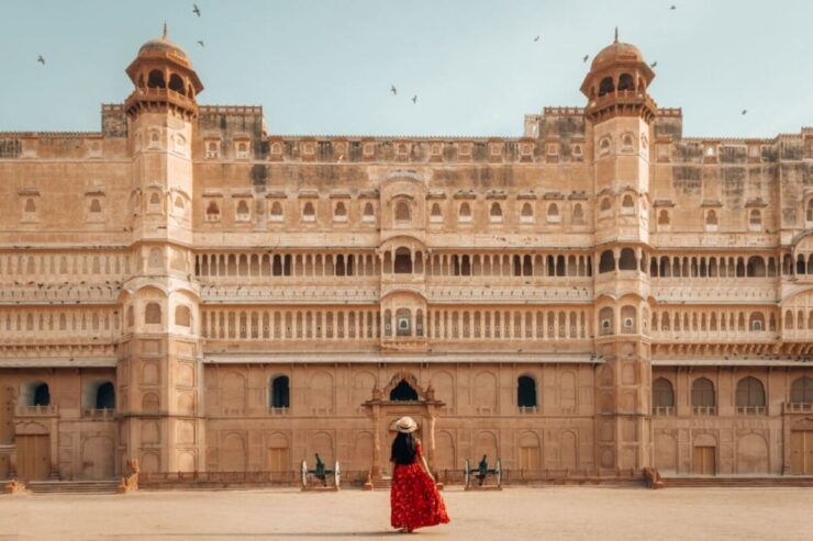 Bikaner Full Day Sightseeing With Junagarh Fort & Temples - Bikaners Impressive Architecture
