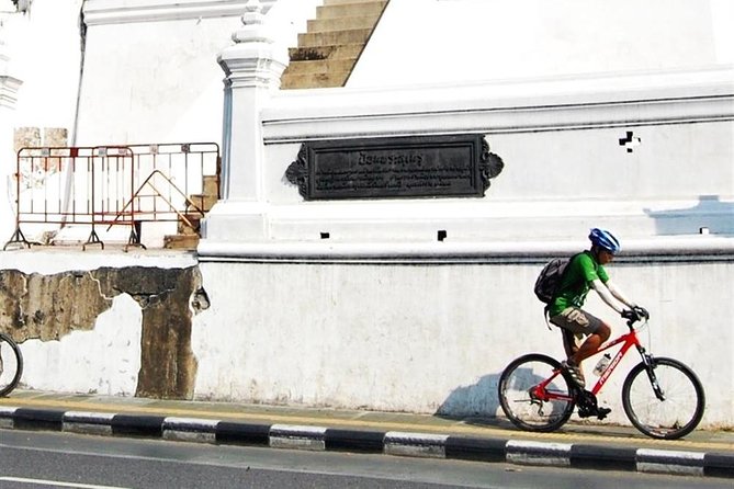 Bike Historic Bangkok Tours : Pedal Through the Old City of Bangkok - Historical Landmarks