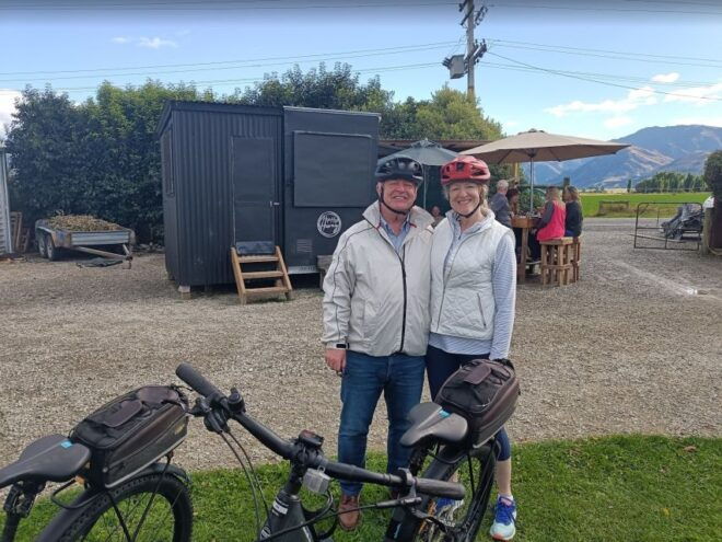 Bike Or E-Bike The Wānaka And Hāwea Trails - Full Description of the Ride