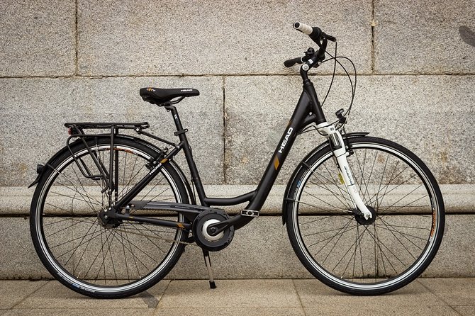 Bike Rental in Madrid - Recommended Routes and Sightseeing