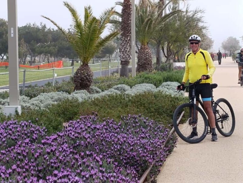 Bike rental: Port of Cagliari, Su Siccu, Nervi Park, Molentargius - Good To Know