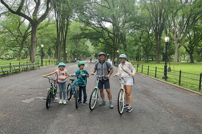 Bike Rentals in and Around Central Park New York City - Selecting Date and Travelers