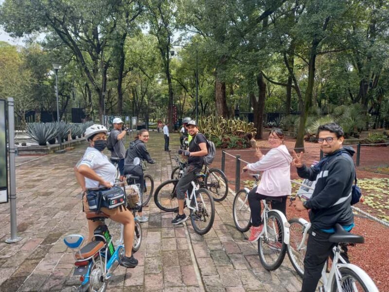 BIKE RIDE THROUGH ICONIC SITES OF THE CDMX / BREAKFAST & BEER - FAQ